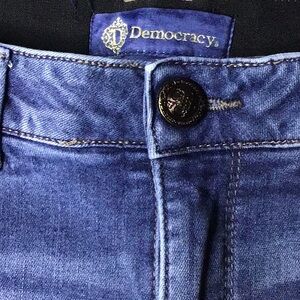 ✨Democracy Absolutions Size 6 Denim Jeans   SAC505